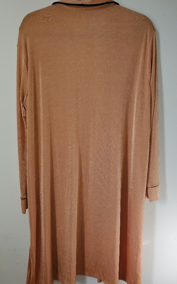 Zara Dust Jacket - Picture 2 of 2